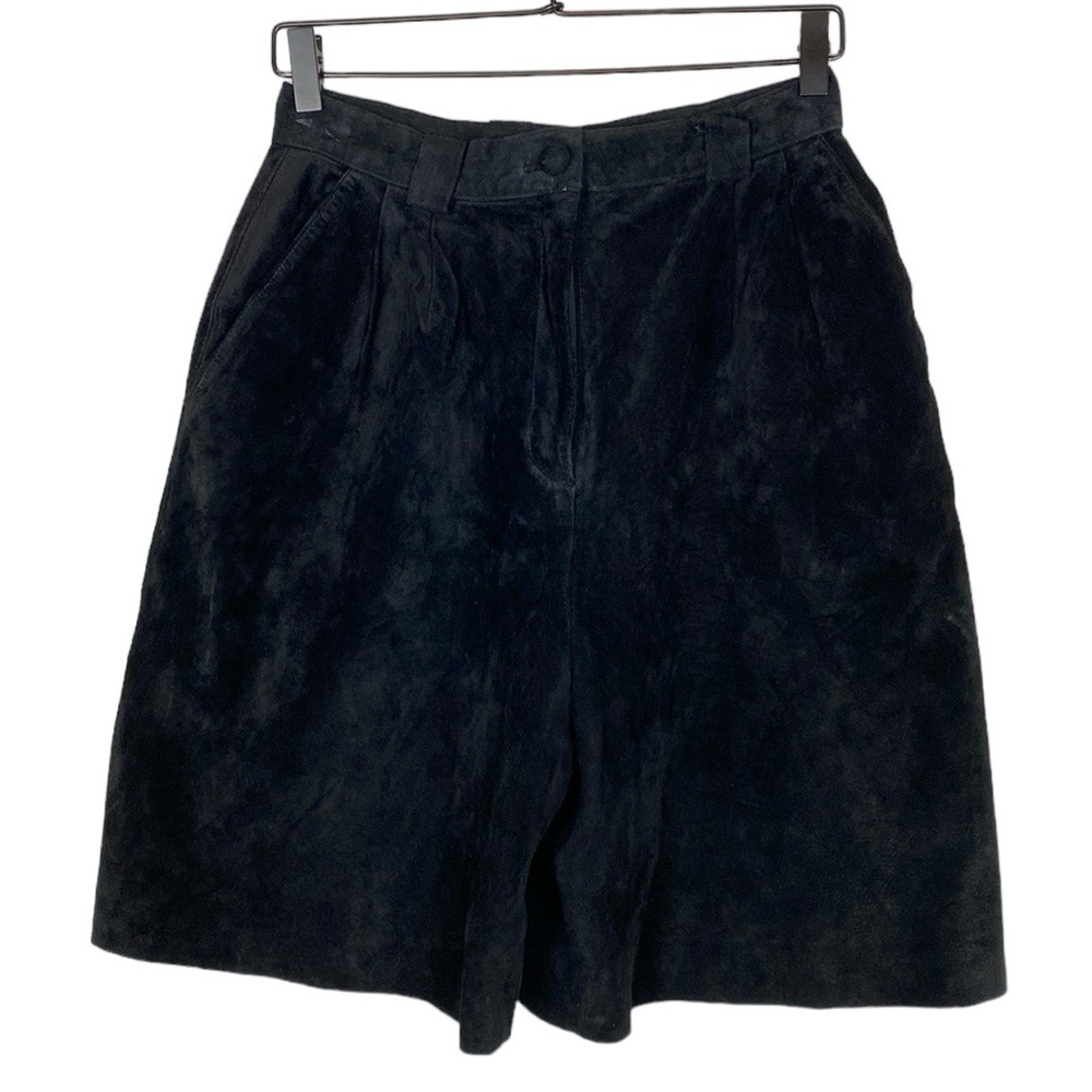 Vintage Lord + Taylor 100% suede shorts